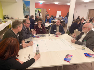 SPINNEN_ABER_RICHTIG_IV